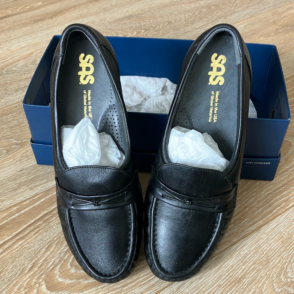 SAS Tripad Wedge Loafers size 8 1/2 W